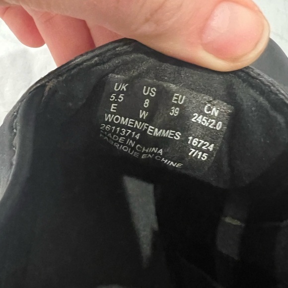 Clarks Black Heeled Boots, size 8 - Picture 5 of 11